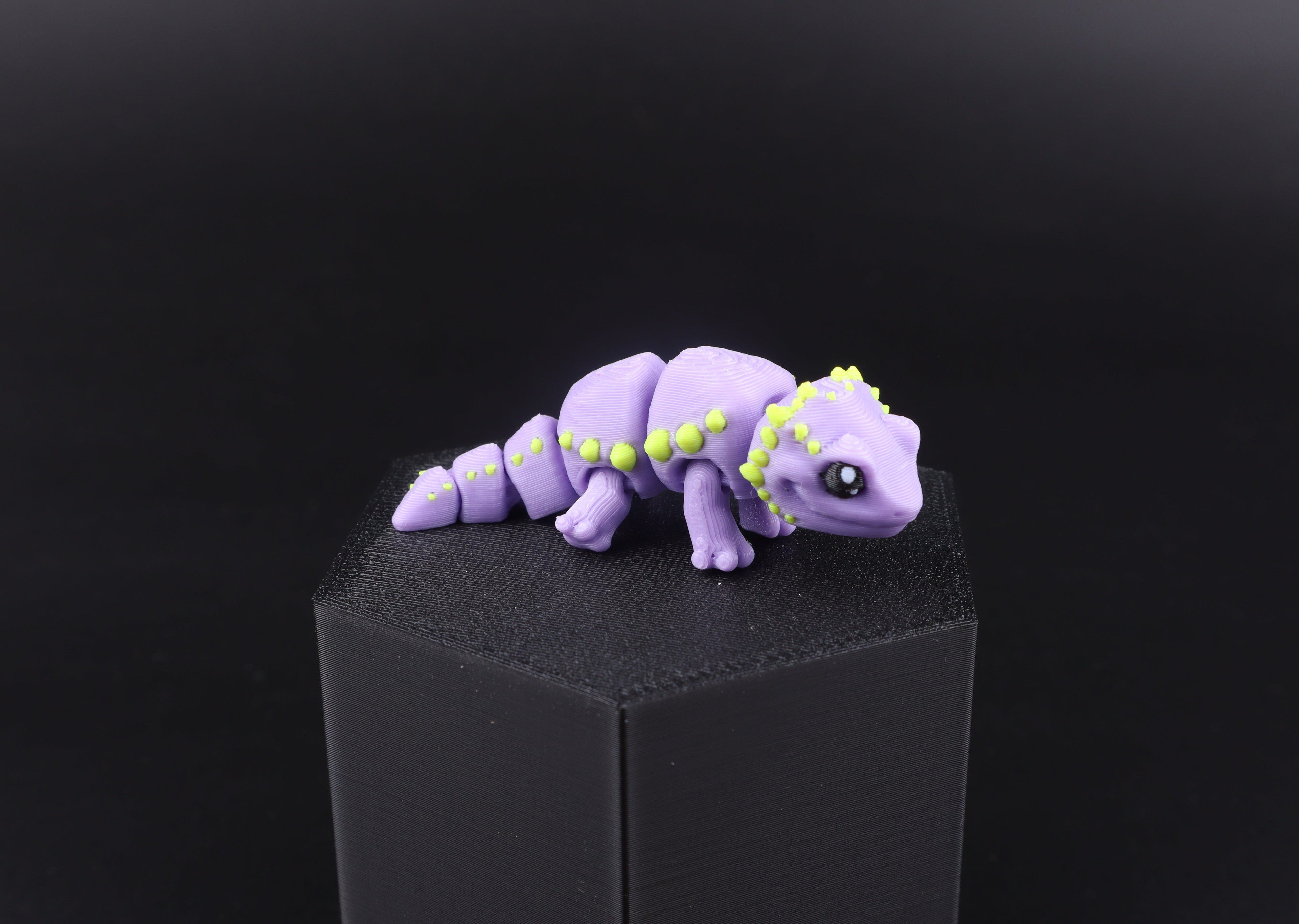 Mini Reptile & Amphibian Fidget Toy Pack — 15-Piece Sensory Collectible Set for Kids, Perfect Party Favor & Stocking Stuffer Gift